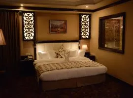 Rojina Hotel