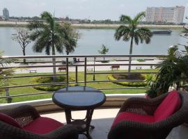 Фотографія готелю: Phnom Penh Riverview Apartments