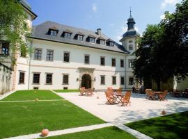 JUFA Hotel Schloss Röthelstein, hotel a Admont