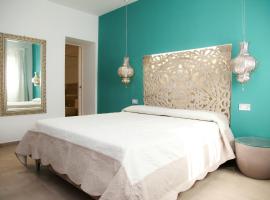 Hypnos Boutique Hotel, khách sạn ở San Teodoro