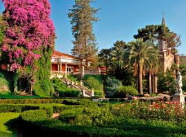 Hotel Casa Real - Viña Santa Rita, хотел в Сантяго
