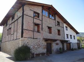 Agroturismo Ondarre、Seguraのホテル