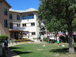 Le Rabuons, hotel in Saint-Étienne-de-Tinée