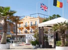 Hotel Holiday Beach