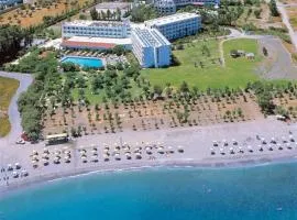 Irene Palace Beach Resort, hotel in Kolimbia