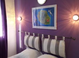 Hôtel Du Centre, hotel in Saint-Denis