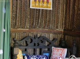 The Beach Crab Resort, hotel in Pangani