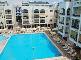 A picture of the hotel: Arbi's Pool View Apartment