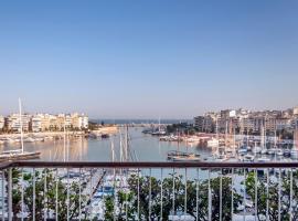 Hotel Photo: The Horizon Breathtaking View of the Saronic Gulf