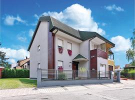 A picture of the hotel: Five-Bedroom Holiday Home in Velika Gorica