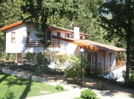 होटल की एक तस्वीर: Beykent Villa Beycik