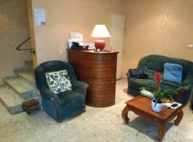 Hotel Photo: Hotel Lou Cantou