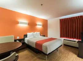 Motel 6-Moosomin, SK