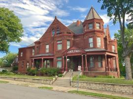 Hotel Foto: Vineyard Mansion Carriage House