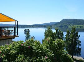 Kroderen Kro & motel AS, hotel v destinaci Hamremoen