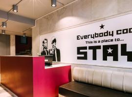 Stay Hybrid Youth Hostel, hotel in Thessaloniki