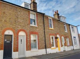 Zdjęcie hotelu: Warm Holiday home in Whitstable Kent with Central Heating