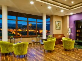 Yantra Grand Hotel, hotel in Veliko Tŭrnovo