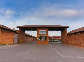 Hotel Photo: Rudman Townhouses Self-catering Accommodation