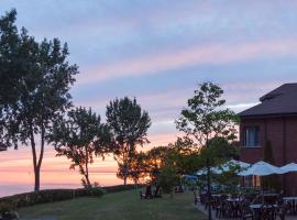 Hotel Foto: L'Auberge Du Lac St-Pierre