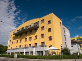 Fotos de Hotel: Hotel Rödelheimer Hof - Am Wasserturm