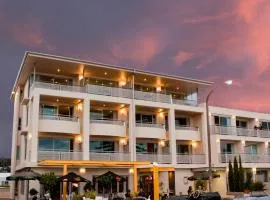 The Crown Hotel