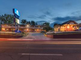 A picture of the hotel: Canadas Best Value Inn Chinook Station