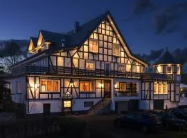 Landhotel Repetal, hotel di Attendorn