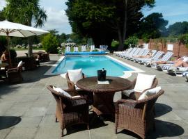 Beachcombers Hotel, hotel v destinaci Saint Helier Jersey