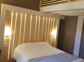 Logis SPA Hotel Restaurant De La Poste, hotel en Tence