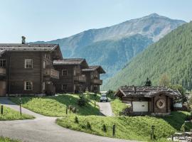Hotel Photo: Hotel & Chalets Edelweiss