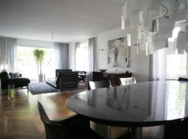 Hotel Photo: MOZART42