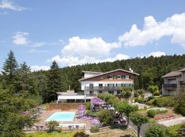 Logis Hôtel Clair Matin, hôtel au Chambon-sur-Lignon