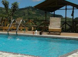 Corredores del Pacuare, hotel v destinaci La Suiza