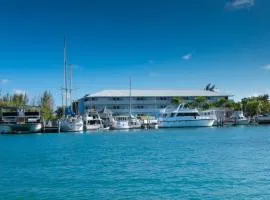 Flamingo Bay Hotel & Marina, hotel in Freeport