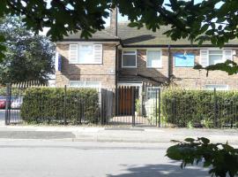 Gateway Lodge, hotel in Speke