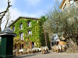 Photo de l’hôtel: Noemys Gradignan - ex Cit'Hotel Le Chalet Lyrique