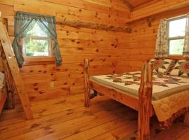 Hotel Foto: Robin Hill Camping Resort Deluxe Cottage 13