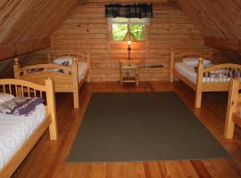 Hotel foto: Appalachian Camping Resort Log Home 6