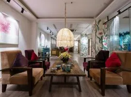 Asian Ruby Center Point Hotel & Spa