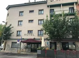 Hotel Magallón