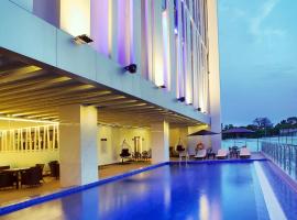 A picture of the hotel: Golden Tulip Essential Makassar