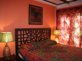 Baan Til Dao Pround Fah, hotel in Ban Na Sok