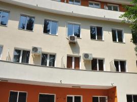 Семеен хотел Пауталия, ξενοδοχείο σε Kyustendil