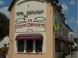 Фотография гостиницы: Logis Hôtel-Restaurant La Croix Couverte