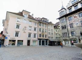 Fotos de Hotel: KoBi Apartments Hirschenplatz