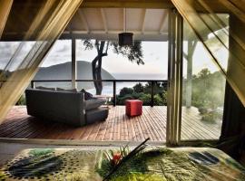 Du Côté de Chez Swann, ξενοδοχείο σε Deshaies