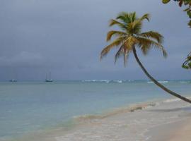 ホテル写真: Caribbean holidays in a 44ft sailing boat