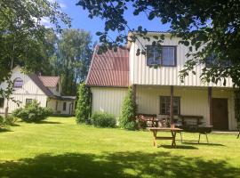 Männi Farm Holiday House, hotell Eostes