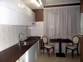 Hotel Photo: Apartment on Bratyslavska Street